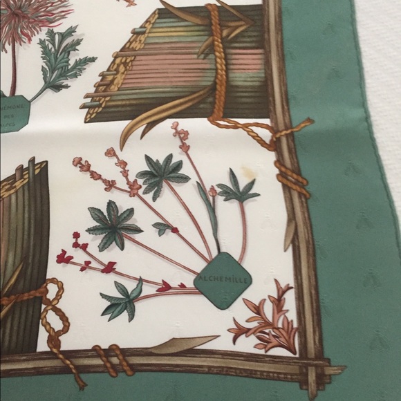 Hermes Herbier de Garvarnie Scarf - Picture 6 of 15